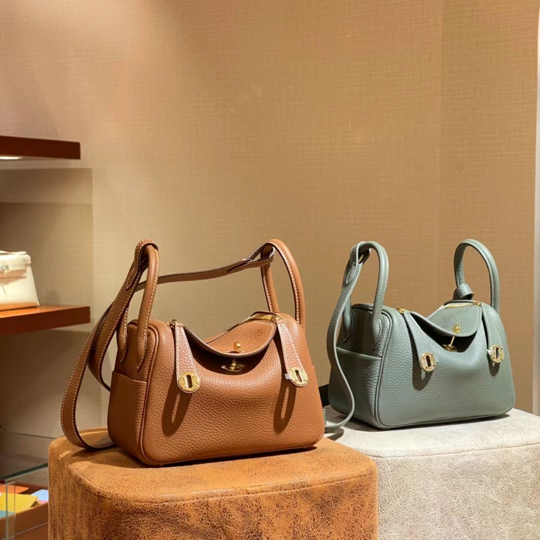 HERMES 香港爱马仕官网 琳迪包 Lindy 金棕色 松石绿