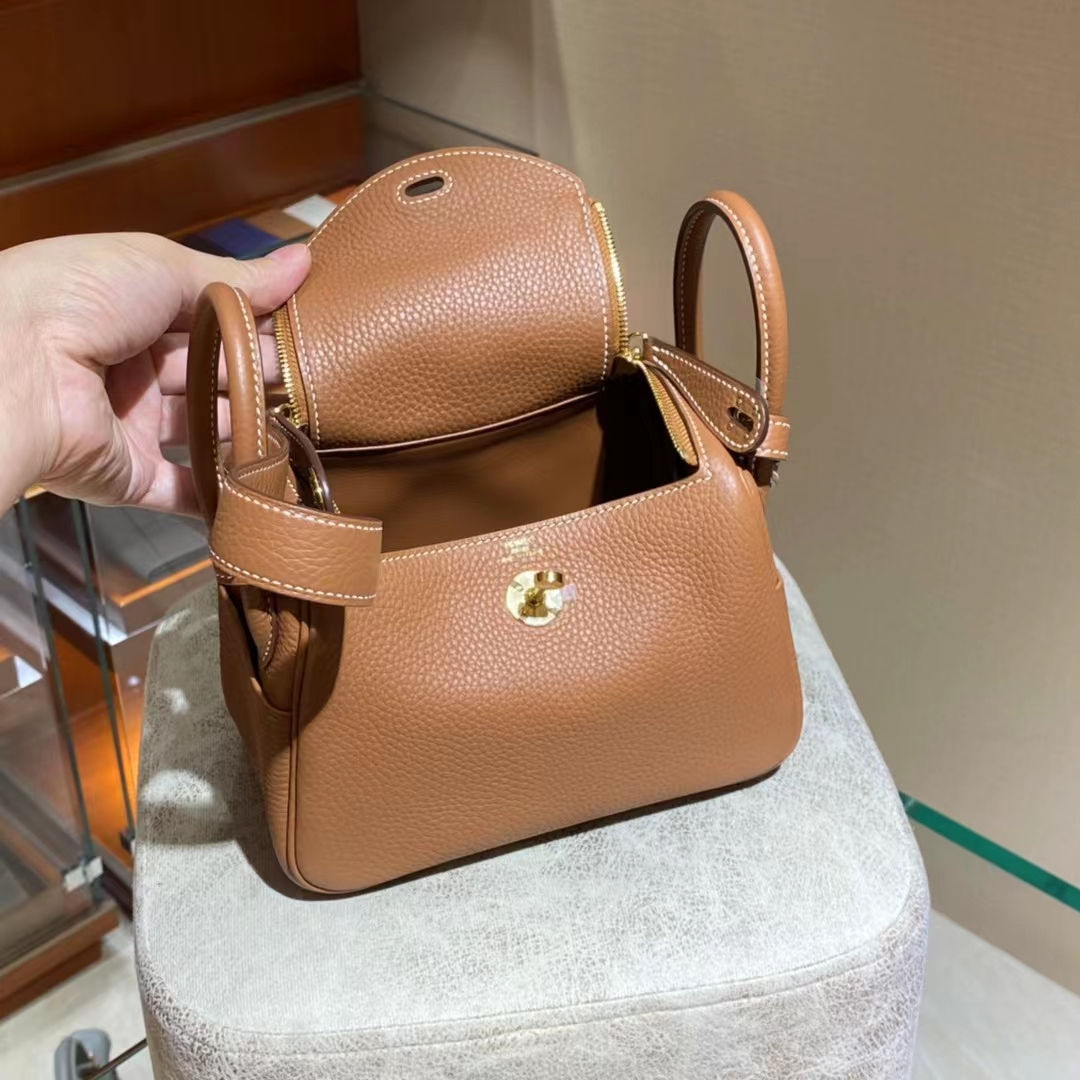 HERMES 香港爱马仕官网 琳迪包 Lindy-铂金女王 HERMES 香港爱马仕官网 琳迪包 Lindy