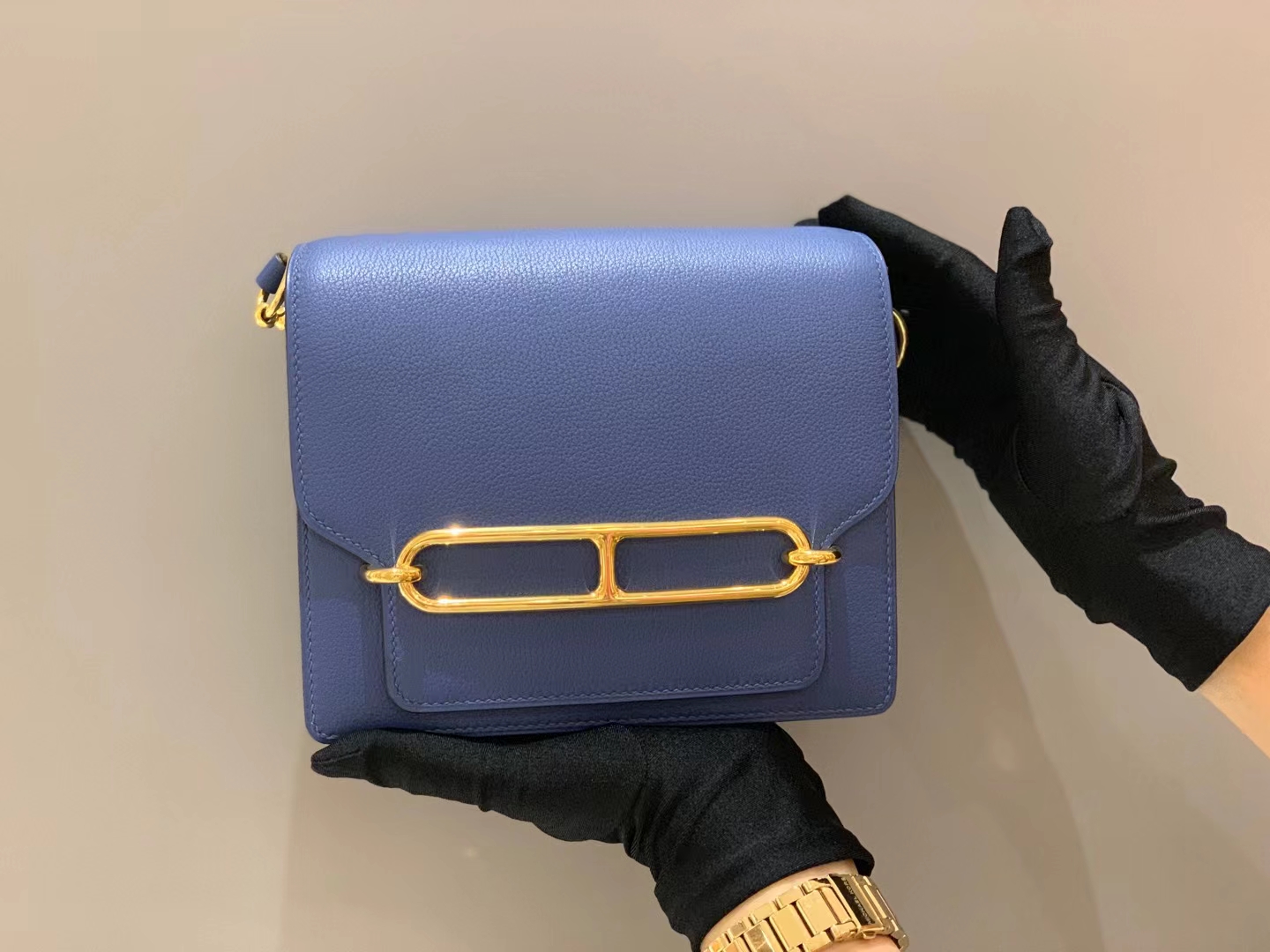 HERMES官网 香港爱马仕 金扣 代工厂出品 天青蓝 猪鼻子包 Roulis-铂金女王 HERMES官网 香港爱马仕 金扣 代工厂出品 天青蓝 猪鼻子包 Roulis