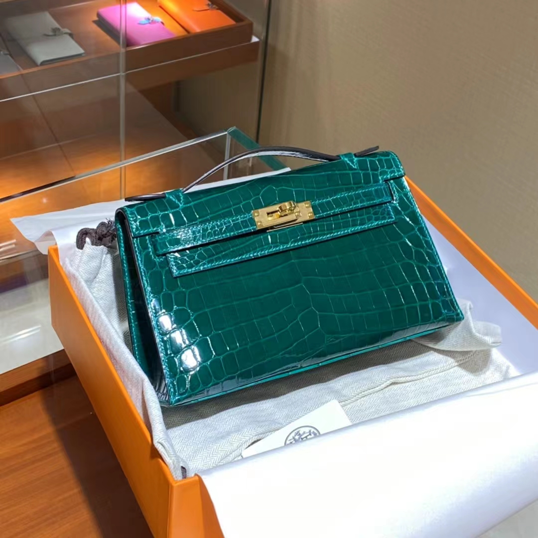 HERMES 爱马仕 香港官网 金扣 祖母绿 鳄鱼皮 迷你凯莉 MiniKelly-铂金女王 HERMES 爱马仕 香港官网 金扣 祖母绿 鳄鱼皮 迷你凯莉 MiniKelly