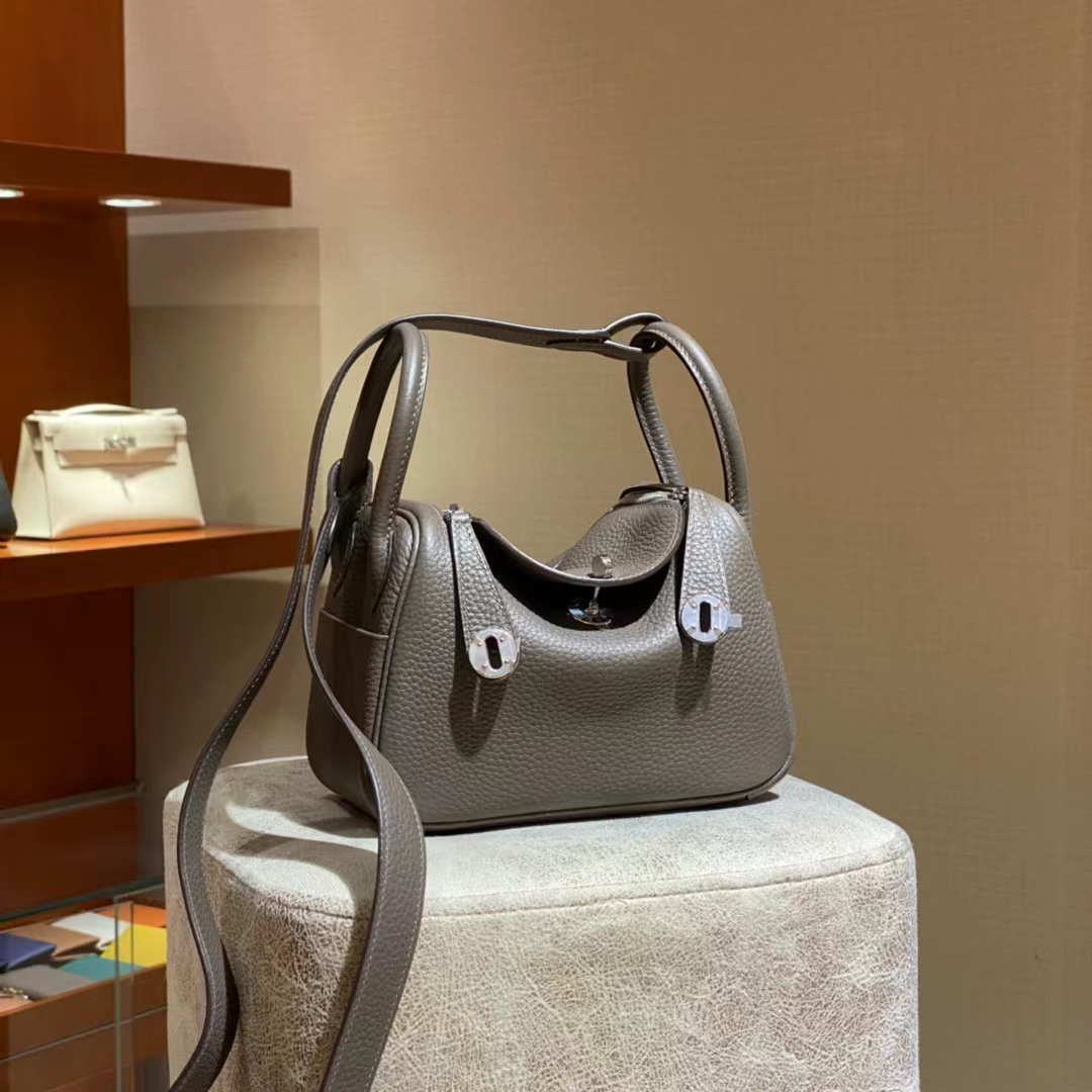 HERMES 香港爱马仕官网 琳迪包 Lindy 锡器灰 银扣-铂金女王 HERMES 香港爱马仕官网 琳迪包 Lindy 锡器灰 银扣