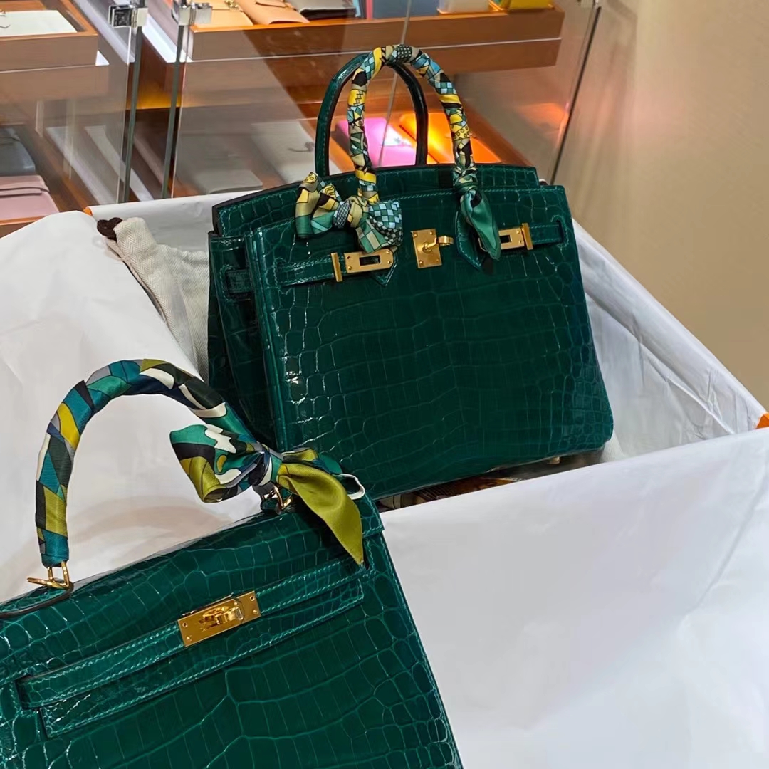 HERMES官网 香港爱马仕 凯莉包 Kelly 金扣 祖母绿 代工厂出品 铂金包 Birkin-铂金女王 HERMES官网 香港爱马仕 凯莉包 Kelly 金扣 祖母绿 代工厂出品 铂金包 Birkin
