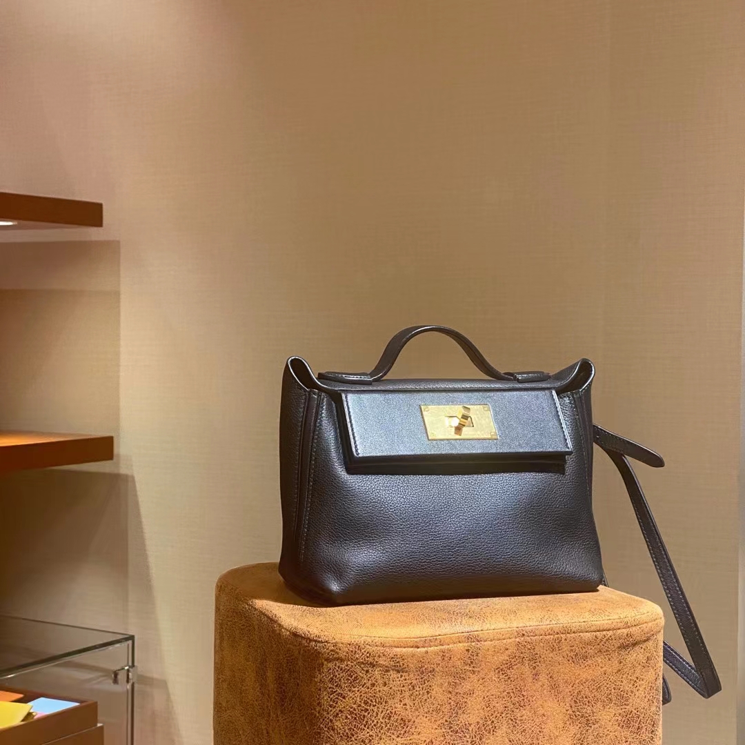 HERMES 爱马仕官网推荐 kelly24/24 黑色金扣 接受订单
