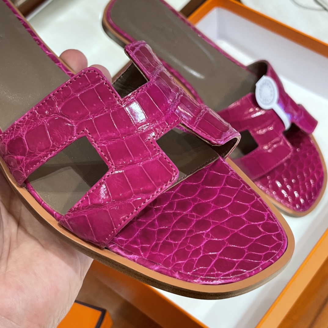 HERMES 鳄鱼皮 拖鞋 天方夜谭紫 高端定制 老师傅工匠 纯手工定制 Size:35-41 (偏小一码)