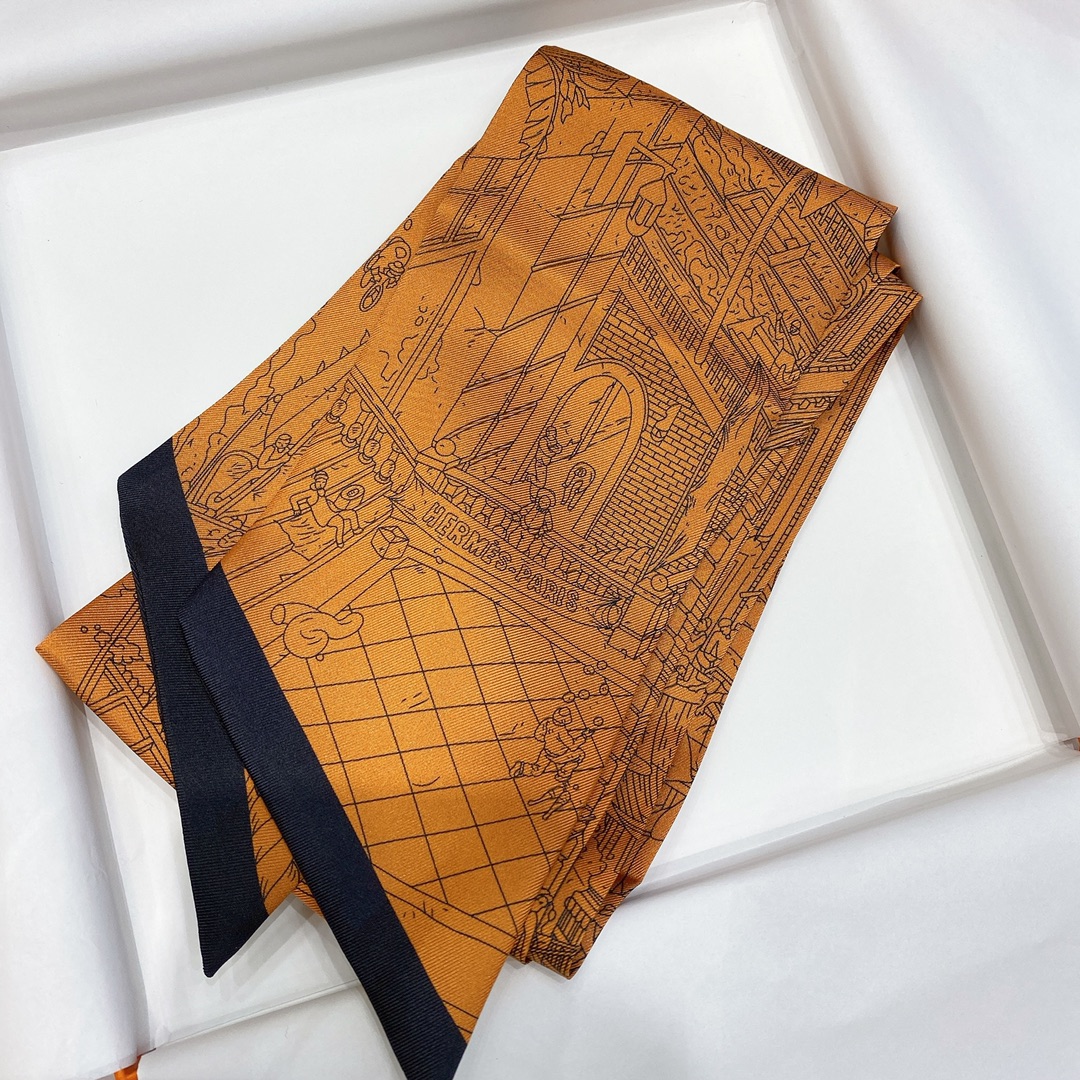 Hermes 《福宝大道 Maxi Twilly 》长巾 焦糖色 Size：10*160cm 100%桑蚕丝