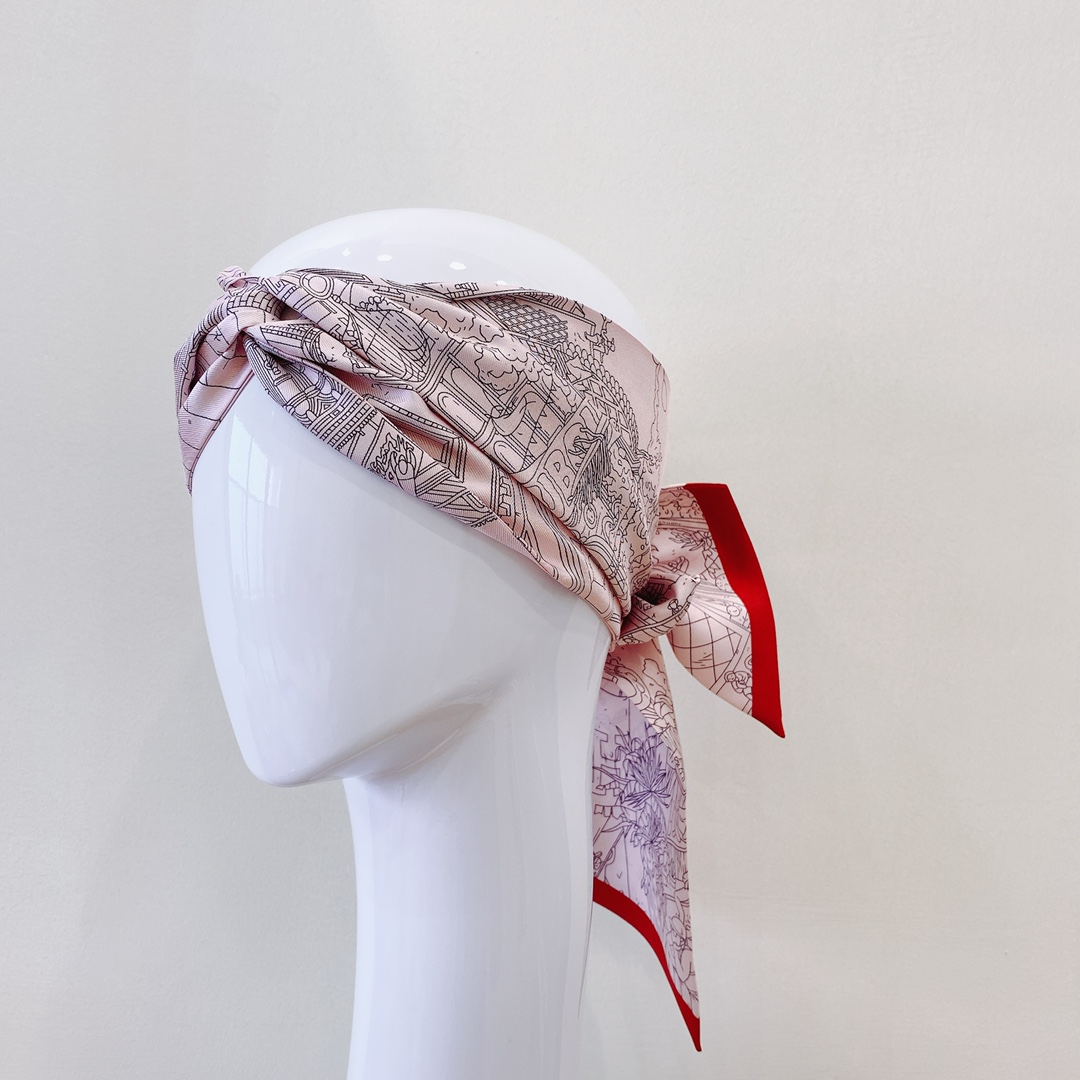 Hermes 《福宝大道 Maxi Twilly 》长巾 粉色 Size：10*160cm 100%桑蚕丝