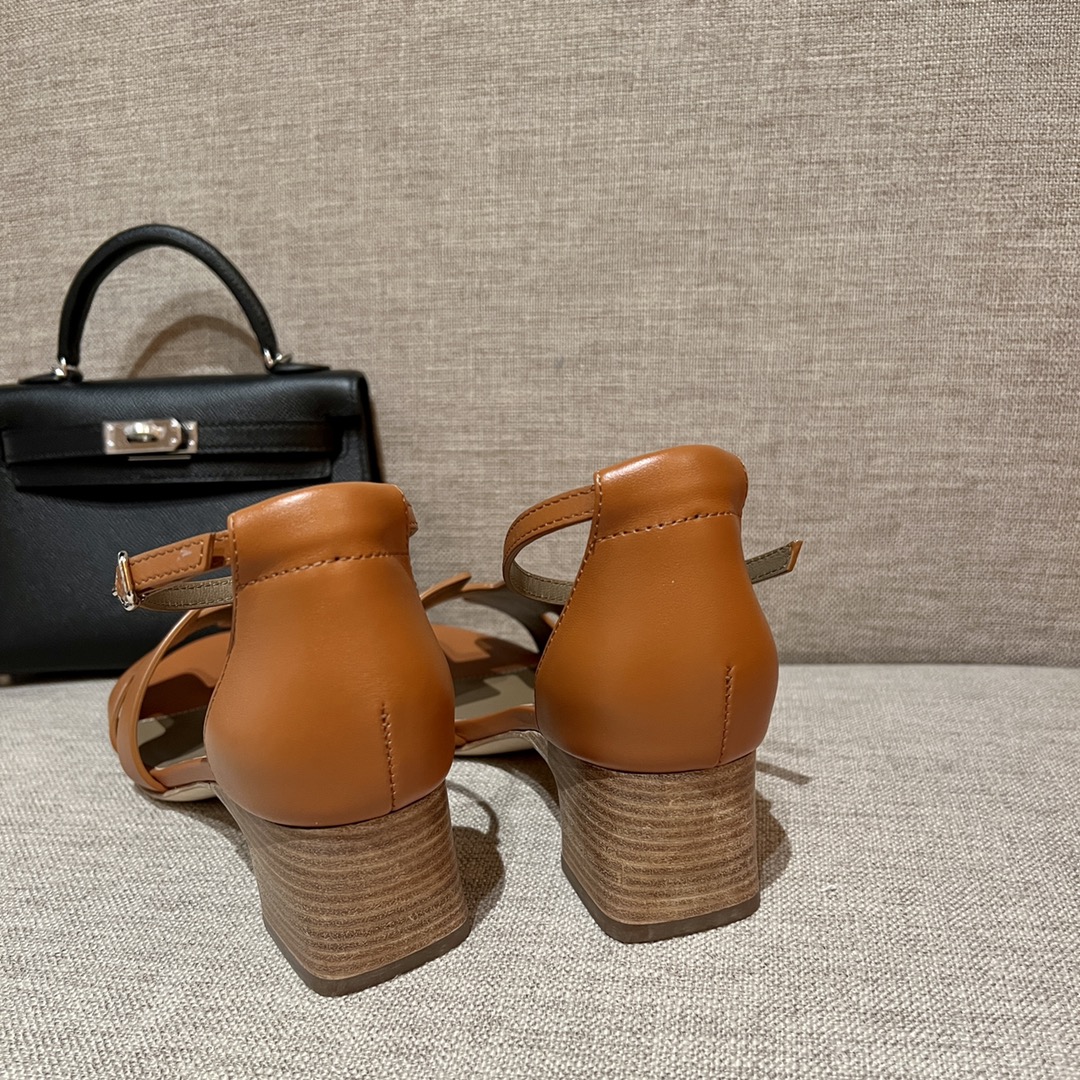 2022年早春新款凉鞋 Encens 50凉鞋   纯手工制作 老师傅工艺  棕色 size:35-41 正码