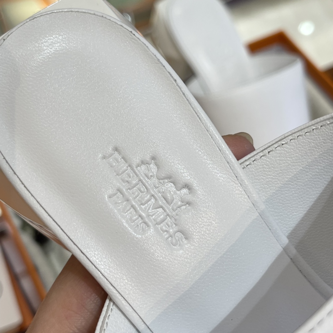 HERMES 新款方跟拖鞋  2色 纯手工定制 接受预定 小牛皮  白色35-41码