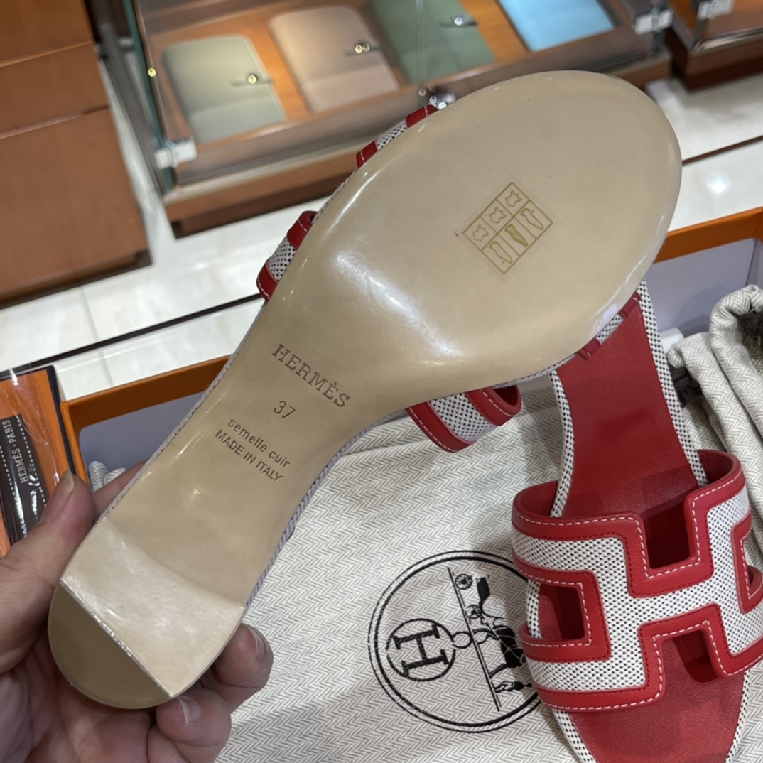 H 2022年新款拖鞋 纯手工制作 意大利树羔皮底  码数偏小一码 size：35-41  跟高5cm  10天出货