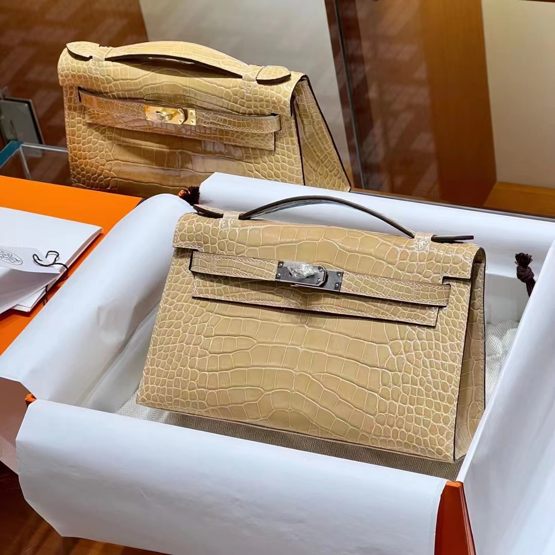 Kelly pochettgo 22cm 全手工 美洲鳄鱼 香草色 现货