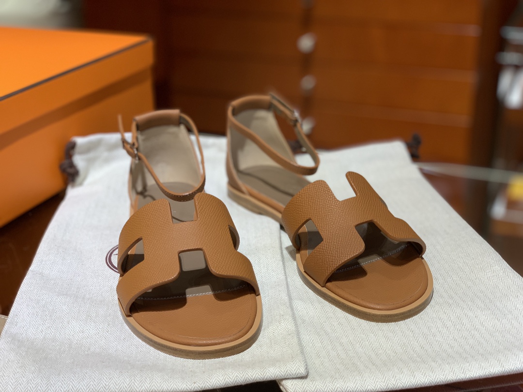Santorini 爱马仕夏季小牛皮凉鞋 Size:35-41(正码) 纯手工定制 原厂进口牛皮 意大利树羔皮大底