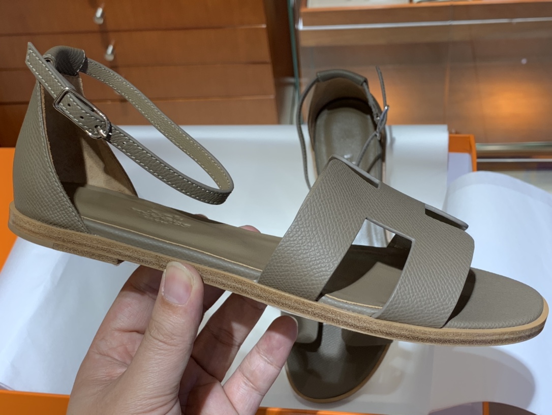 Santorini 爱马仕夏季小牛皮凉鞋 Size:35-41(正码) 纯手工定制 原厂进口牛皮 意大利树羔皮大底