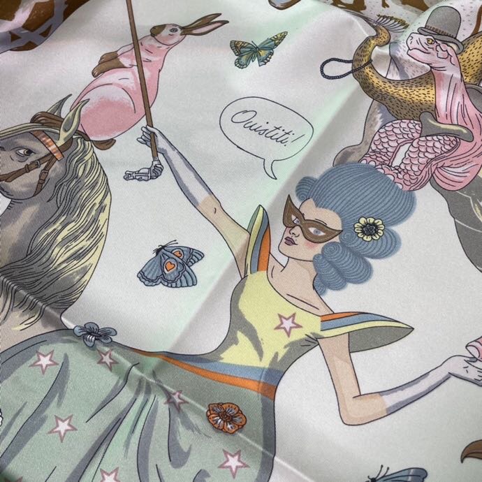Hermes 新品 2022 早春真丝方巾 90*90cm 纯手工包边 100%真丝