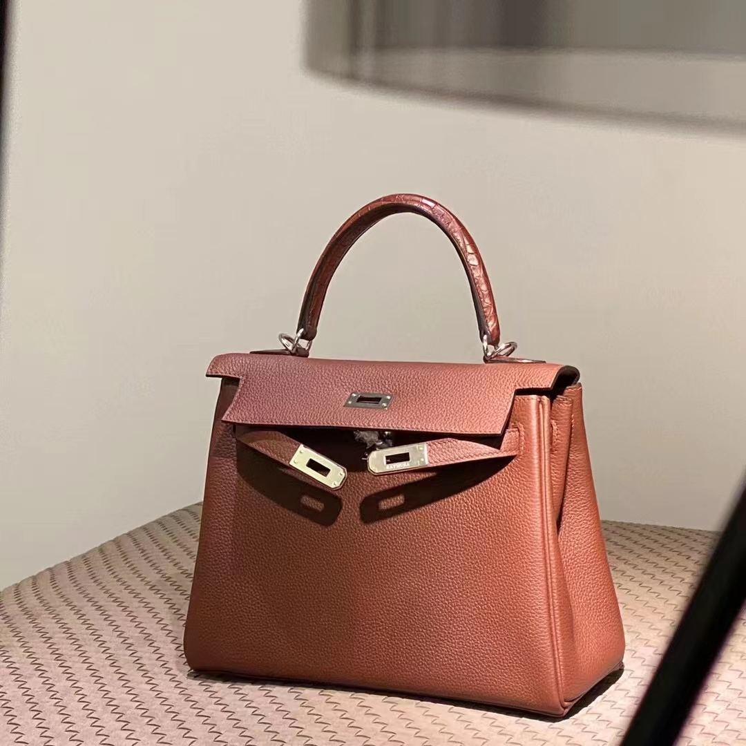 Hermes 爱马仕 Kelly touch 现货 巧克力色