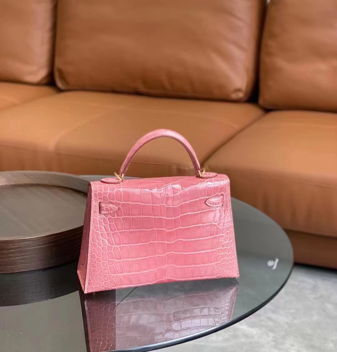 HERMES Minikelly二代 鳄鱼皮 奶昔粉金扣 现货