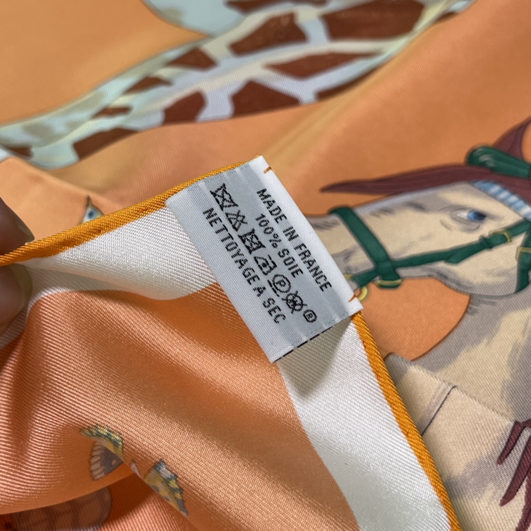 Hermes 新品 2022 早春真丝方巾 90*90cm 纯手工包边 100%真丝 原版全套包装