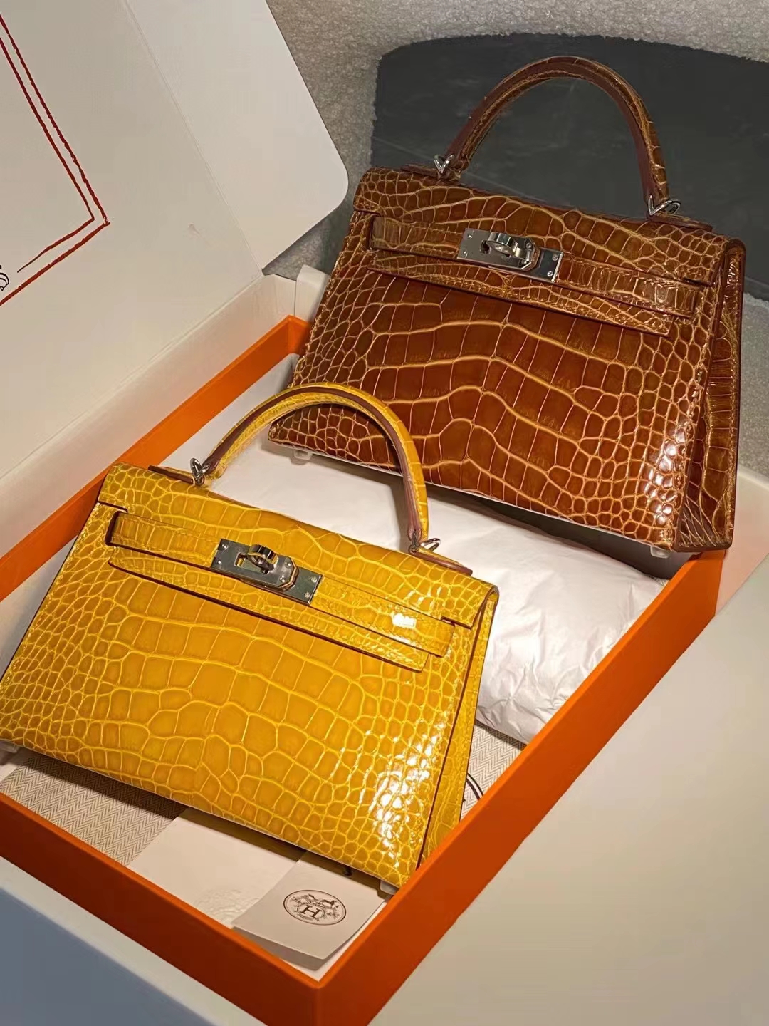 Hermes miniKelly二代 雾面鳄鱼皮 琥珀黄 银扣 现货