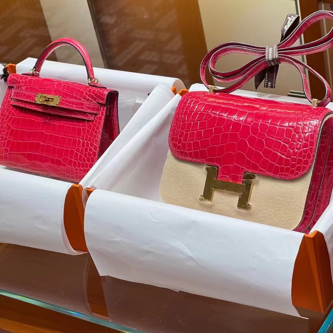 Hermes 爱马仕 Constance18cm 玫红色 现货