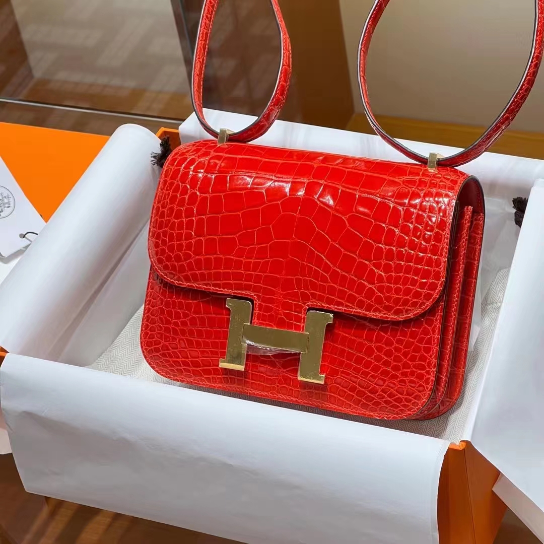 Hermes 爱马仕 Constance18cm 法拉利红 现货