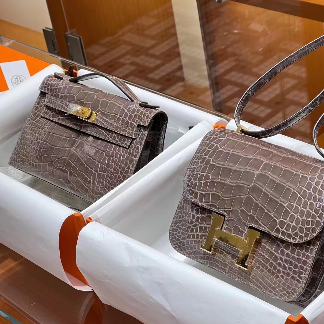 Hermes 爱马仕 Constance18cm 大象灰 现货