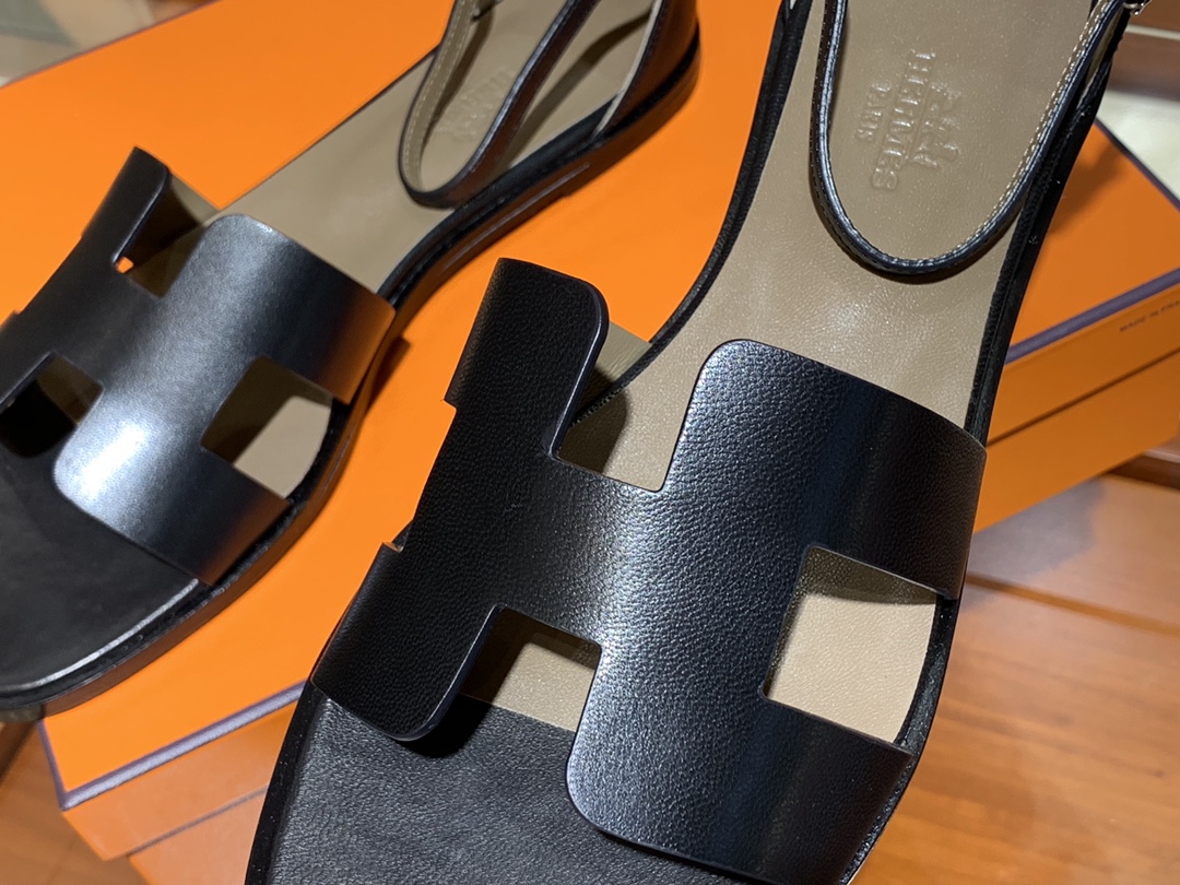 Santorini 爱马仕夏季小牛皮凉鞋 Size:35-41(正码) 纯手工定制 原厂进口牛皮 意大利树羔皮大底
