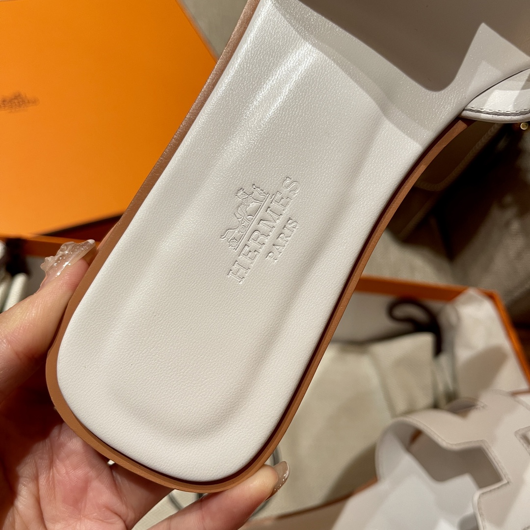 2022最新的H家拖鞋 进口意大利欧洲原A级真皮大底 进口皮质 手工制作 上脚舒适度爆赞 34-41