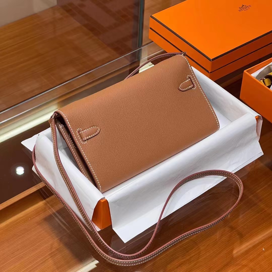 HERMES 爱马仕 【现货】 Kelly To Go Epsom皮 CK37 金棕色 现货 进口蜜蜡线 全手工制作