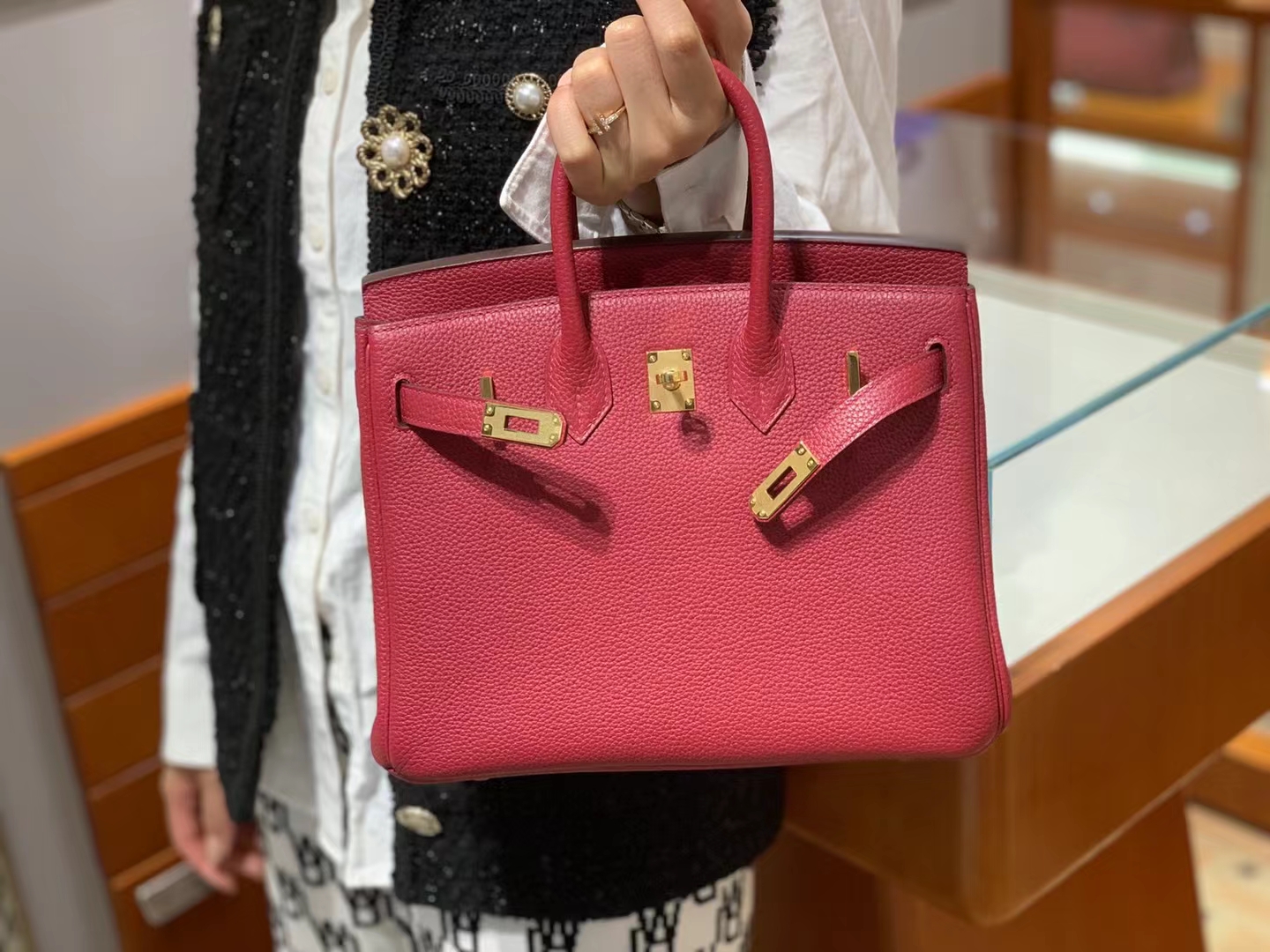 HERMES 爱马仕 【现货】 Birkin 25CM 爱马仕红 55 Togo 现货 进口蜜蜡线 全手工制作