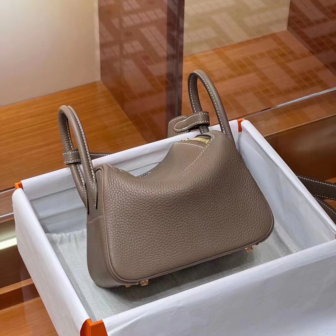 HERMES 爱马仕 【现货】 Mini Lindy 20cm 8C Gri Elephant 大象灰 TOGO 现货 进口蜜蜡线 全手工制作