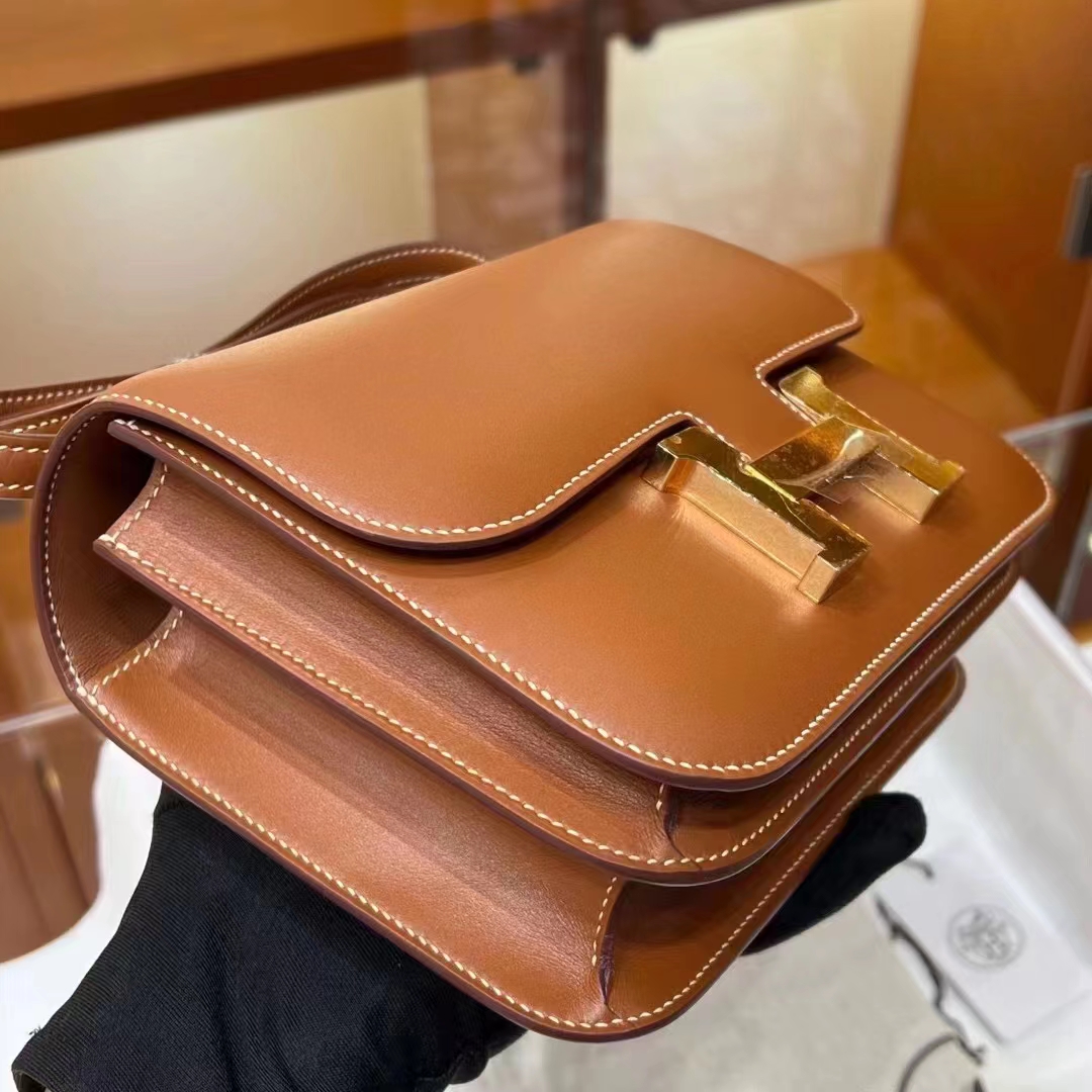 HERMES 爱马仕 【现货】 空姐包 Constance CK37 金棕色 BOX 现货 进口蜜蜡线 全手工制作