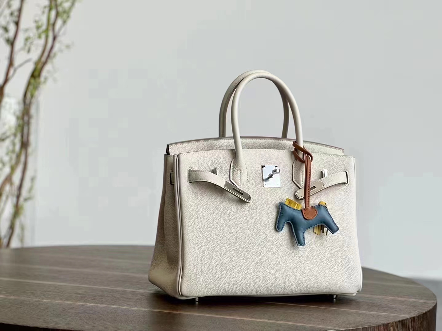 HERMES 爱马仕 【现货】 kellydoll Epsom皮 Craie 10 奶昔白 现货 进口蜜蜡线 全手工制作
