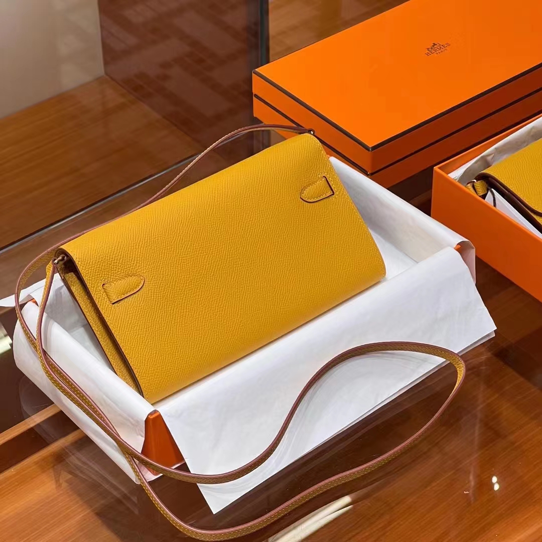 HERMES 爱马仕 【现货】Kelly To Go Epsom皮 9D 琥珀黄 现货 进口蜜蜡线 全手工制作