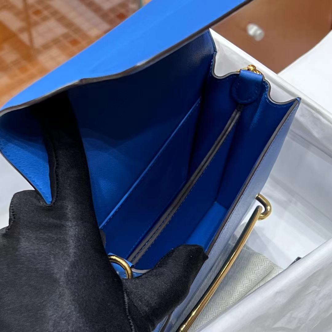HERMES 爱马仕 猪鼻子包 Roulis 18cm T7 Bleu Hydra水妖蓝 进口蜜蜡线 全手工制作