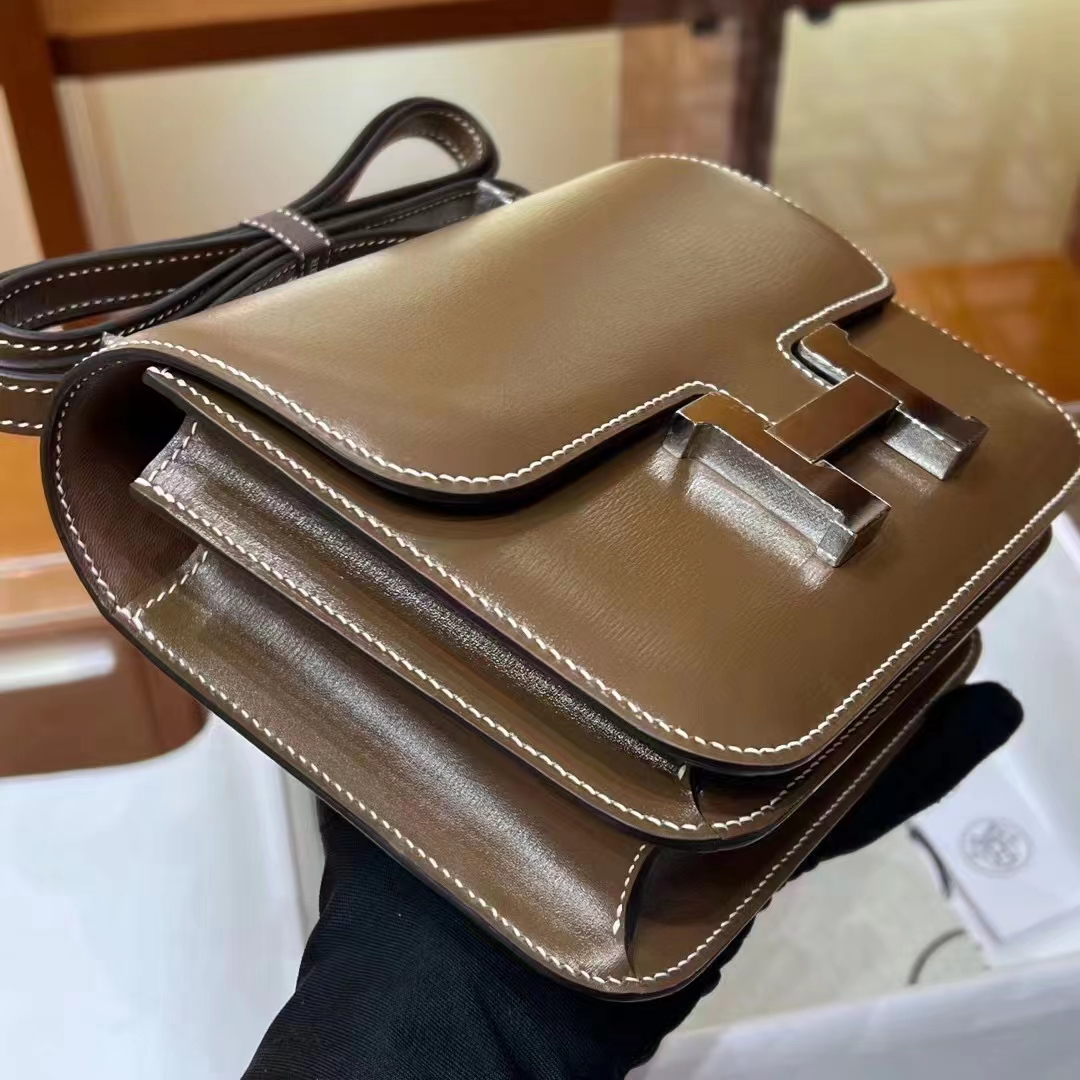 HERMES 爱马仕 【现货】 空姐包 Constance 咖啡色 4A BOX 现货 进口蜜蜡线 全手工制作