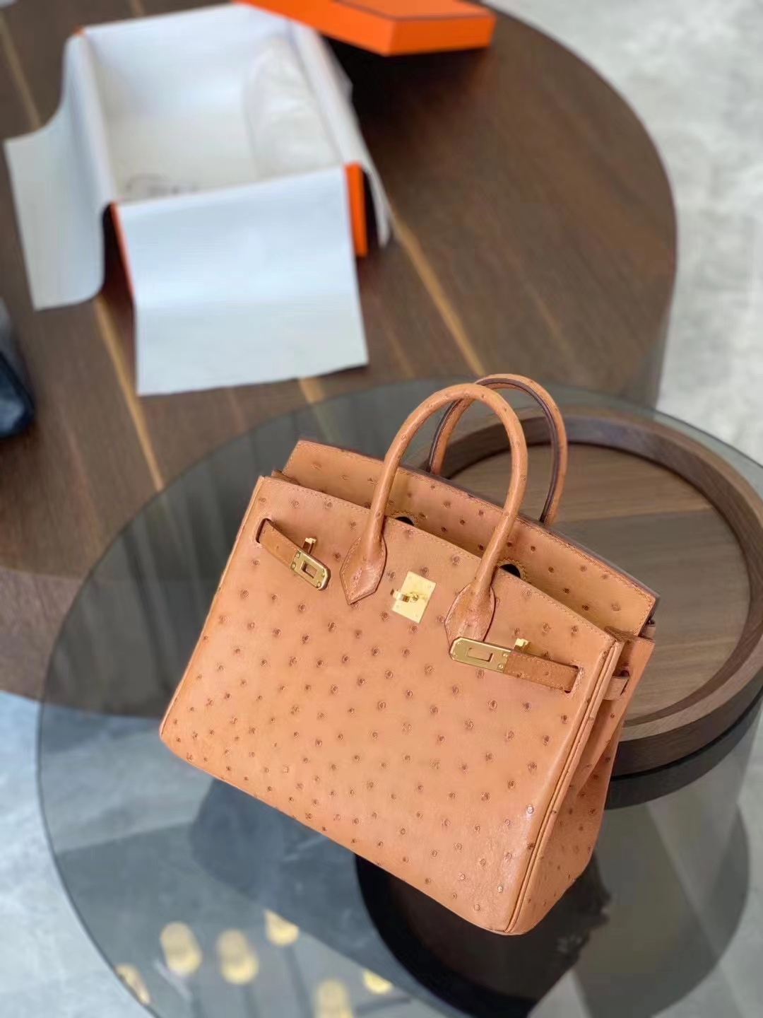 HERMES 爱马仕 【现货】 Birkin 25CM Ostrich 鸵鸟皮 CK37 金棕色 现货 进口蜜蜡线 全手工制作