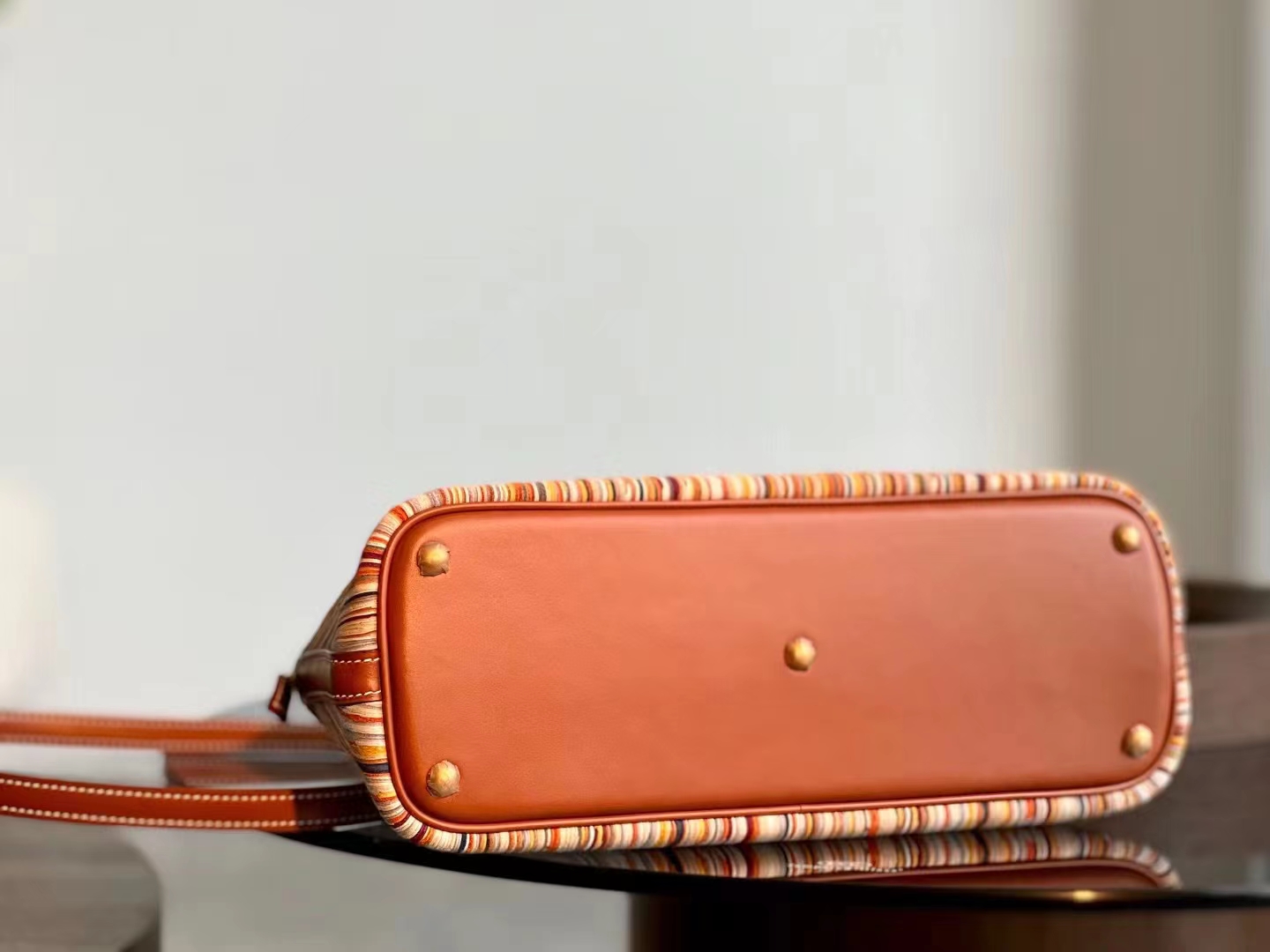 HERMES 爱马仕 【现货】 Bolide 27cm 羊切皮 拼 马鞍皮 现货 进口蜜蜡线 全手工制作