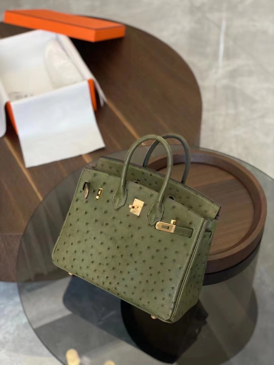 HERMES 爱马仕 【现货】 Birkin 25CM Ostrich 鸵鸟皮 V6 Canopee 丛林绿 现货 进口蜜蜡线 全手工制作