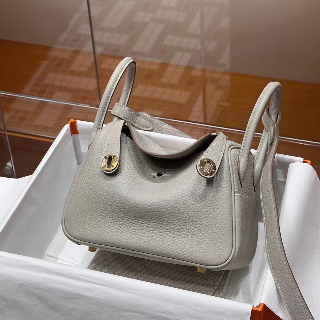 HERMES 爱马仕 【现货】 Mini Lindy 20cm 80 Gris Perle 珍珠灰 TOGO 现货 进口蜜蜡线 全手工制作