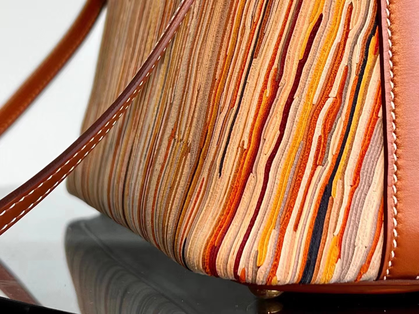 HERMES 爱马仕 【现货】 Bolide 27cm 羊切皮 拼 马鞍皮 现货 进口蜜蜡线 全手工制作