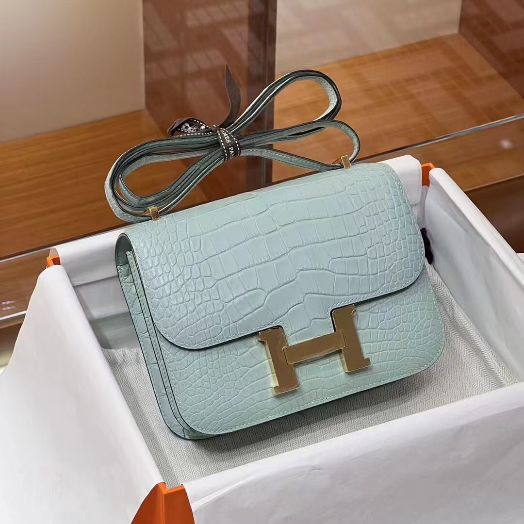HERMES 爱马仕 【现货】Constance 19CM 6U Vert Dfau 薄荷绿 Niloticus 尼罗鳄 现货 进口蜜蜡线 全手工制作 铂金女王 Birkinmm