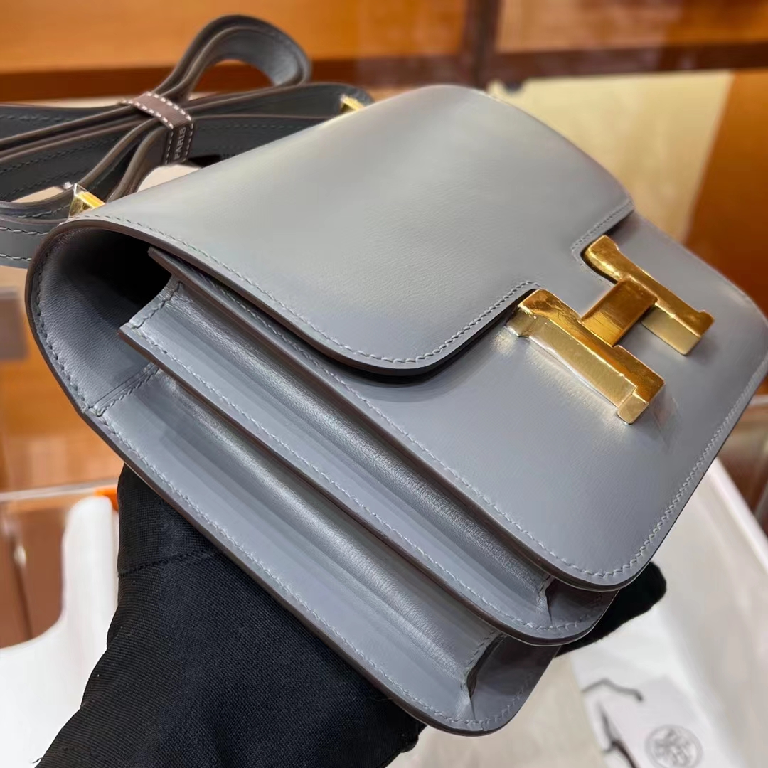 Birkinmm 铂金女王 HERMES 爱马仕 Constance 19CM BOX皮 8F Etain 锡器灰 进口蜜蜡线 全手工制作
