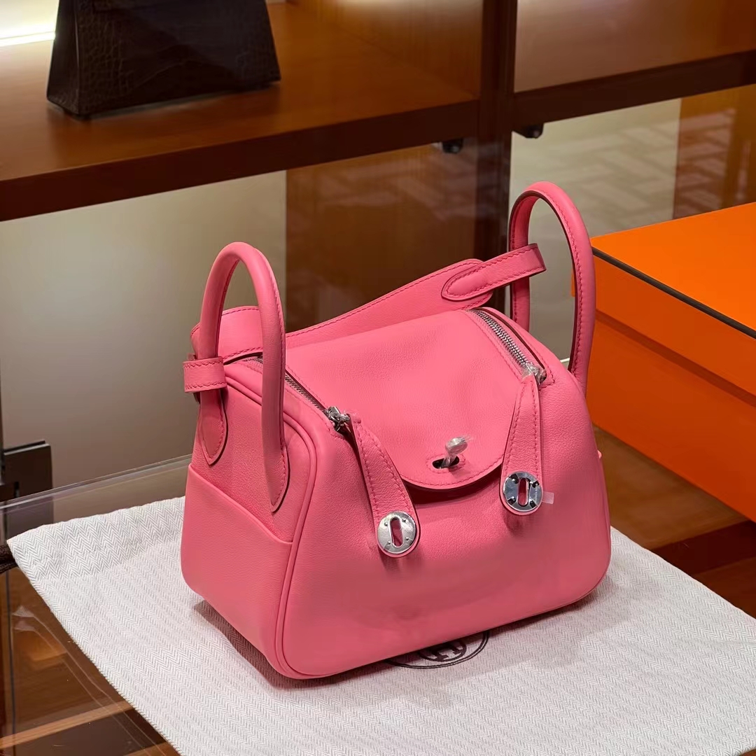 HERMES 爱马仕 【现货】 Mini Lindy 20cm U5 Rose eLipstick唇膏粉 Swift 现货 进口蜜蜡线 全手工制作