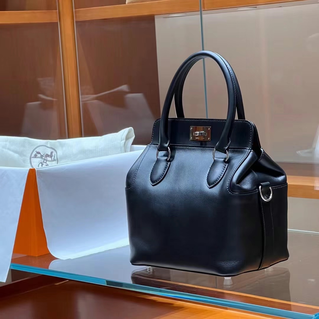 HERMES 爱马仕 Toolbox 牛奶盒 20cm CC89 Nior 经典黑 进口蜜蜡线 全手工制作