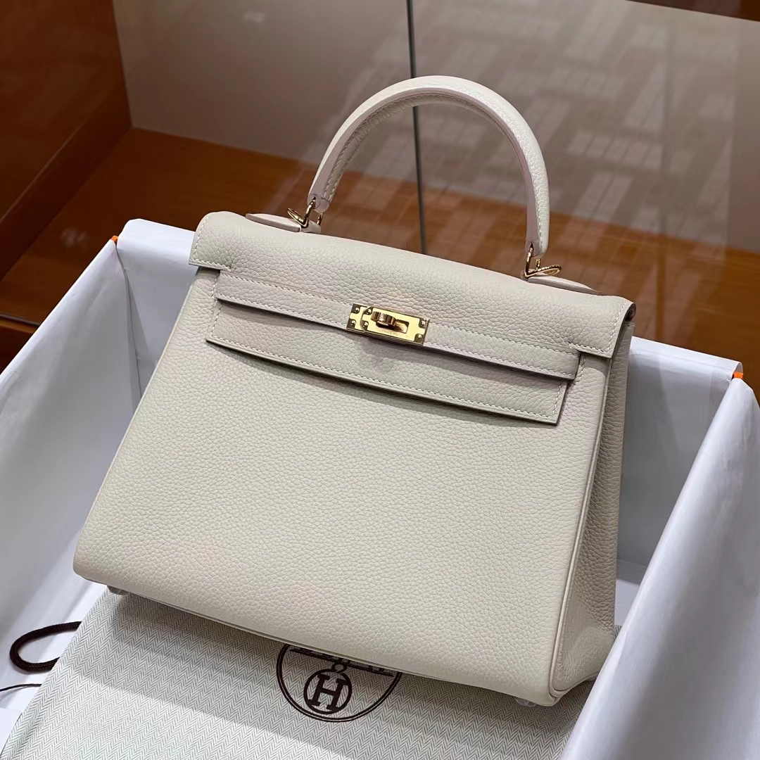 HERMES 爱马仕 Kelly 25cm 10 Craie粉笔白 TOGO牛皮 进口蜜蜡线 全手工制作 蜜蜡线内缝 Birkinmm 铂金女王-铂金女王 HERMES 爱马仕 Kelly 25cm 10 Craie粉笔白 TOGO牛皮 进口蜜蜡线 全手工制作 蜜蜡线内缝 Birkinmm 铂金女王