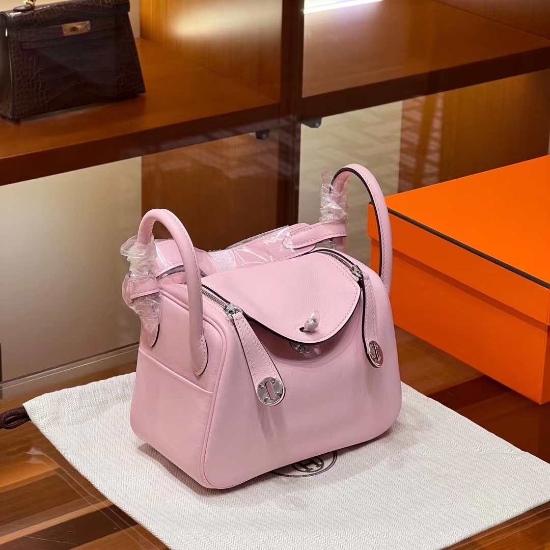 HERMES 爱马仕 【现货】 Mini Lindy 20cm X9 锦葵紫 Swift 现货 进口蜜蜡线 全手工制作