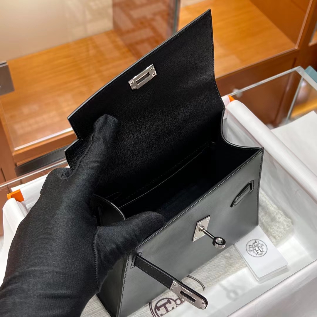 HERMES 爱马仕 Kelly II Sellier CC89 Nior 经典黑 Epsom牛皮 新款双面不规则 Kelly 超个性的设计 进口蜜蜡线 全手工制作 蜜蜡线内缝 Birkinmm 铂金女王