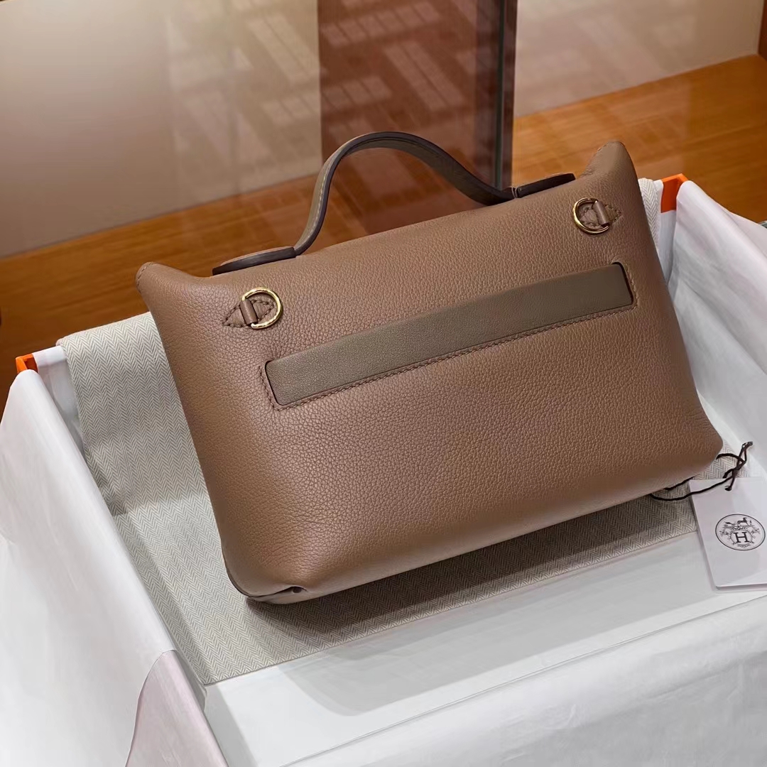 HERMES 爱马仕 现货 MINI Kelly24/24 21CM D0 魏玛犬米色 拼 8C Gri Elephant 大象灰 现货 进口蜜蜡线 全手工制作 铂金女王 Birkinmm