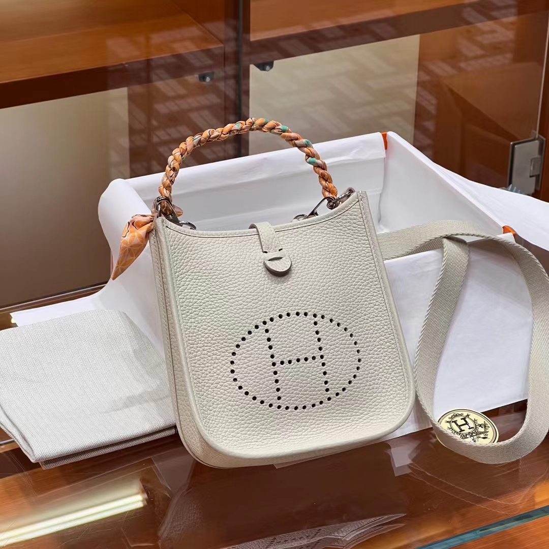 HERMES 爱马仕 Mini Evelyne 10 Craie 奶昔白 进口蜜蜡线 全手工制作