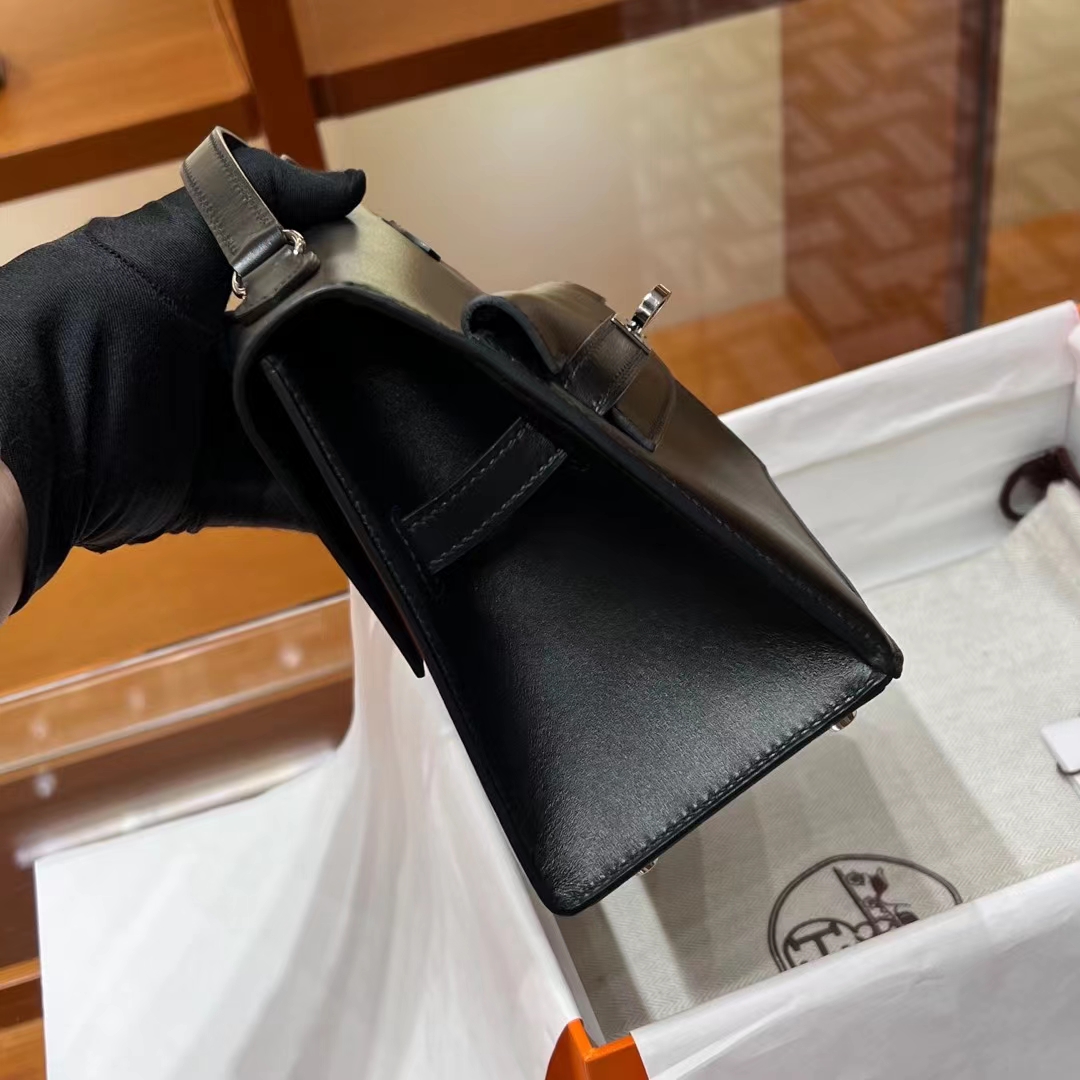 HERMES 爱马仕 Kelly II Sellier CC89 Nior 经典黑 Epsom牛皮 新款双面不规则 Kelly 超个性的设计 进口蜜蜡线 全手工制作 蜜蜡线内缝 Birkinmm 铂金女王