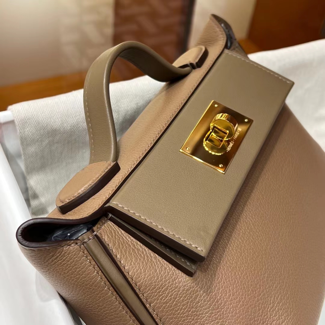 HERMES 爱马仕 现货 MINI Kelly24/24 21CM D0 魏玛犬米色 拼 8C Gri Elephant 大象灰 现货 进口蜜蜡线 全手工制作 铂金女王 Birkinmm